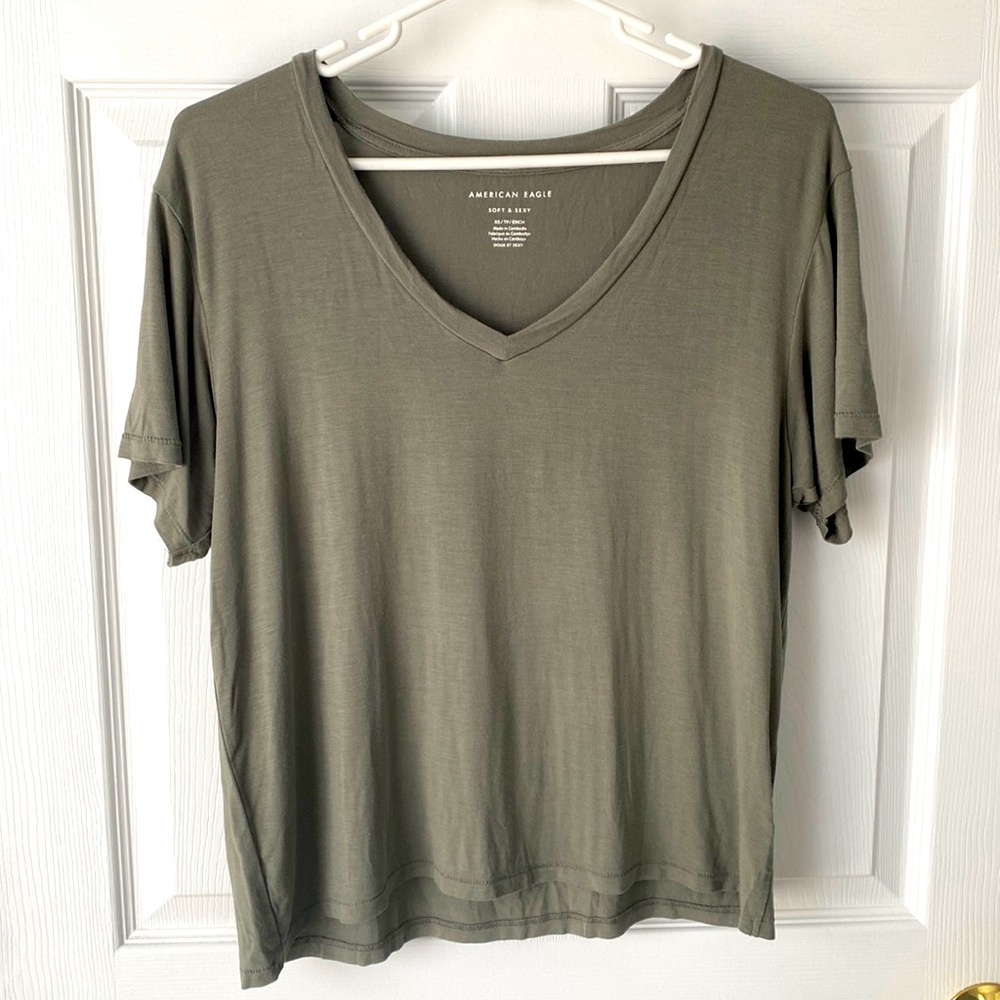 AE T-shirt